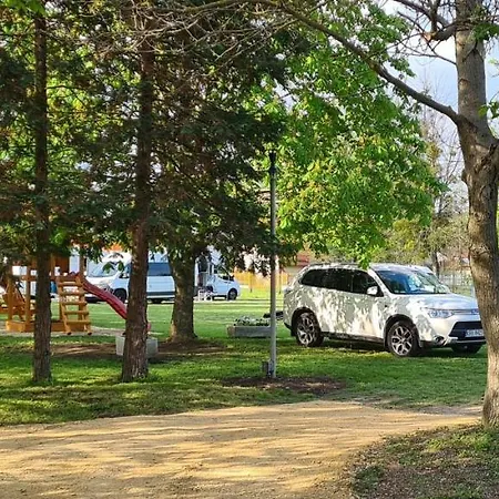 - Caravan Camping Bogács